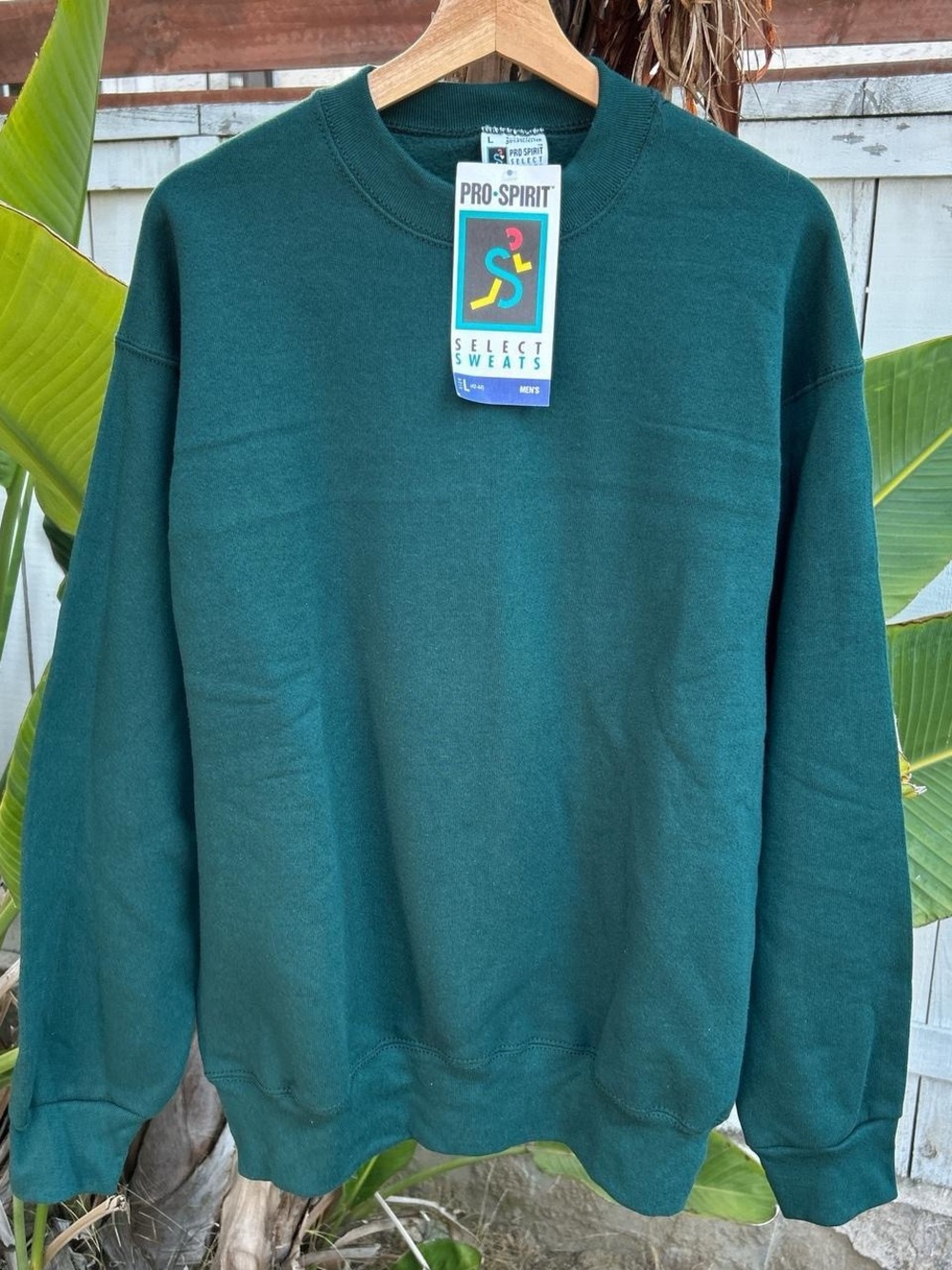 Vintage 1990s Pro Spirit Blank Crewneck USA Made Green Size L